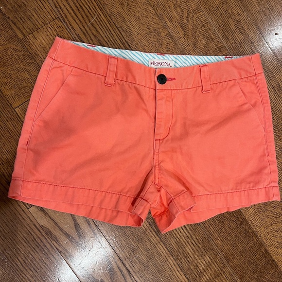 Women’s salmon color shorts - Picture 2 of 5